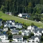Komfort-fewo Traumblick Am Sonnenlift Mit Grosser Infrarotsauna * Willingen (Upland)