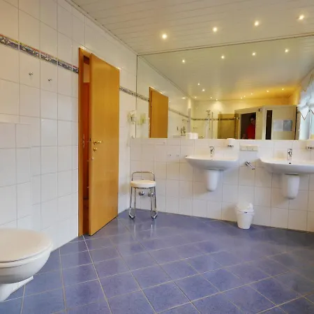 Komfort-fewo Traumblick Am Sonnenlift Mit Grosser Infrarotsauna * Willingen (Upland)